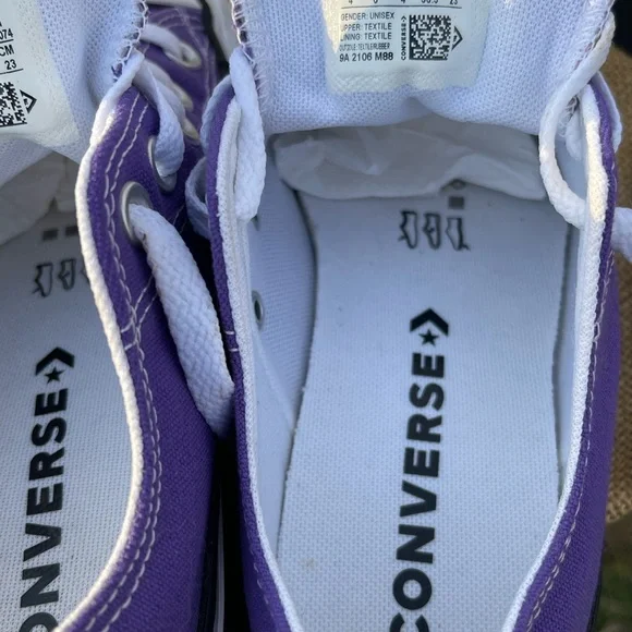 Converse Chuck Taylor All Star Low Top Purple M-4 W-6 Pre-Owned Unisex Sneaker - Picture 3 of 8